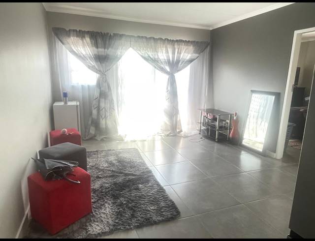 2 BEDROOM DUPLEX FOR SALE IN SINOVILLE